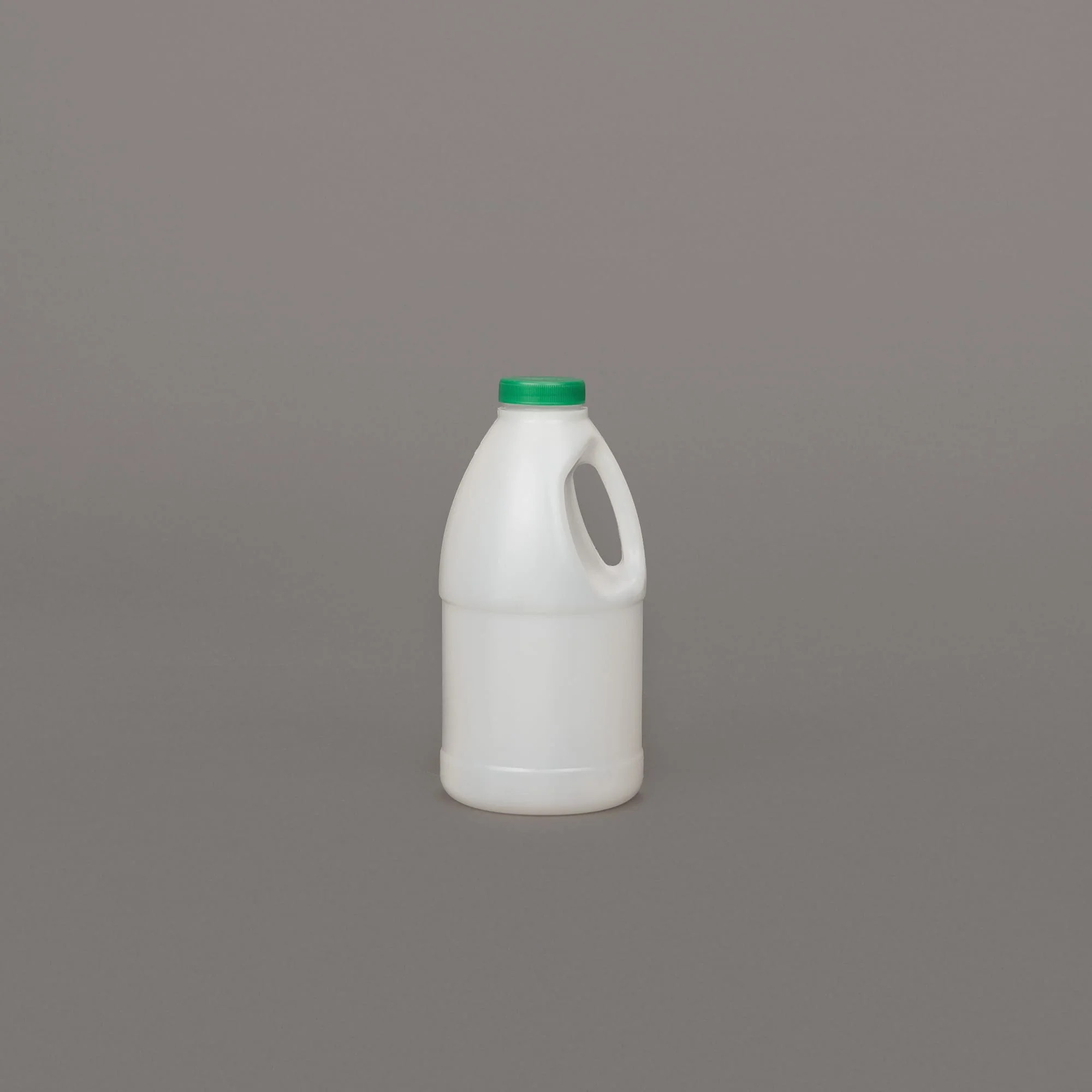 1/4 Gallon Industrial Round Blow Jar Approx 1 Liter