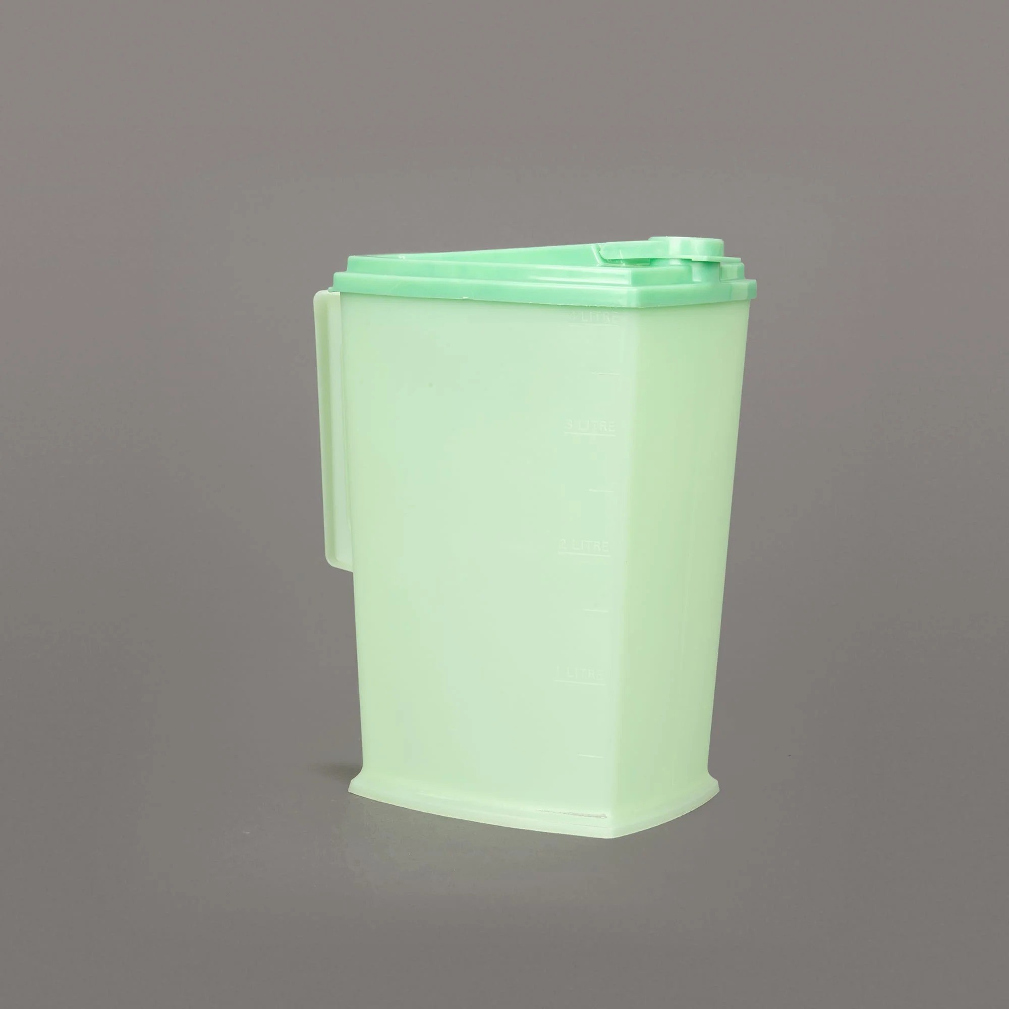 Carraf 4 Liters with Lid