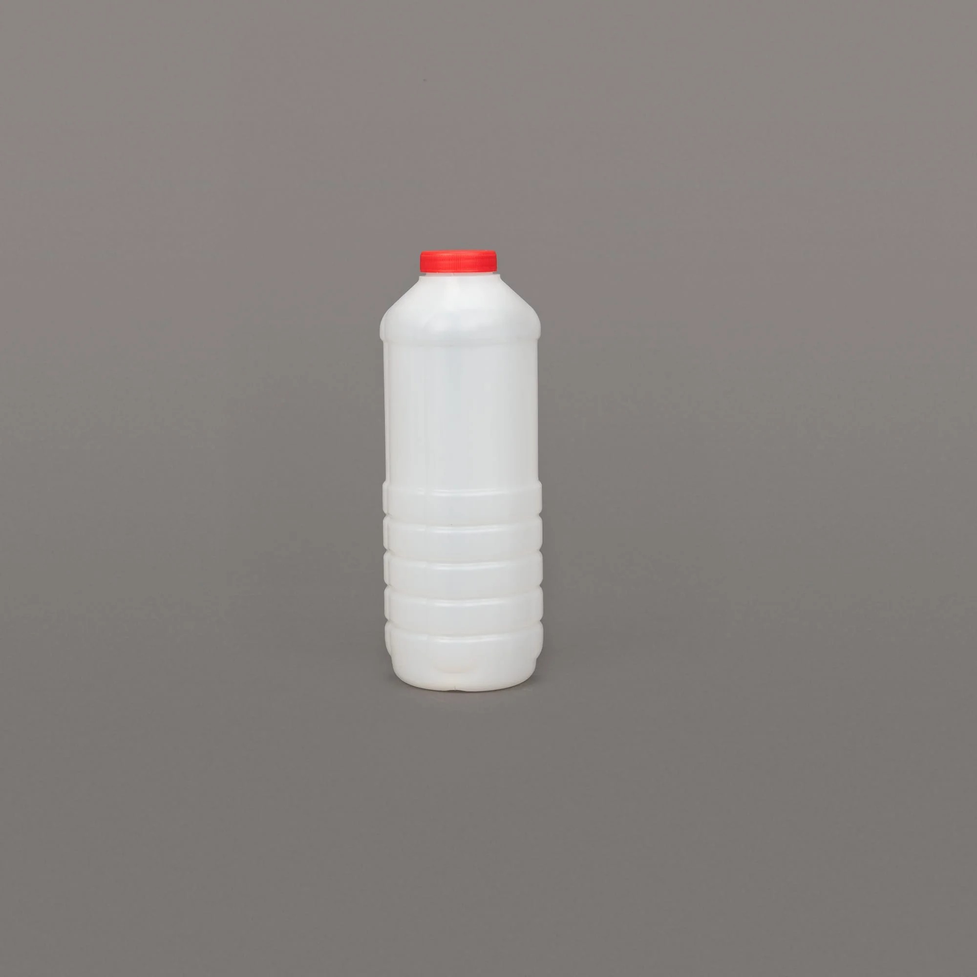 1 Liter Square Availble in 2 neck sizes 28mm and 38mm